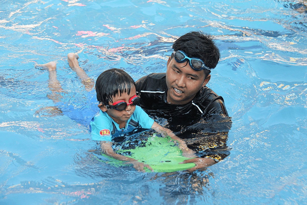 Swimming Image